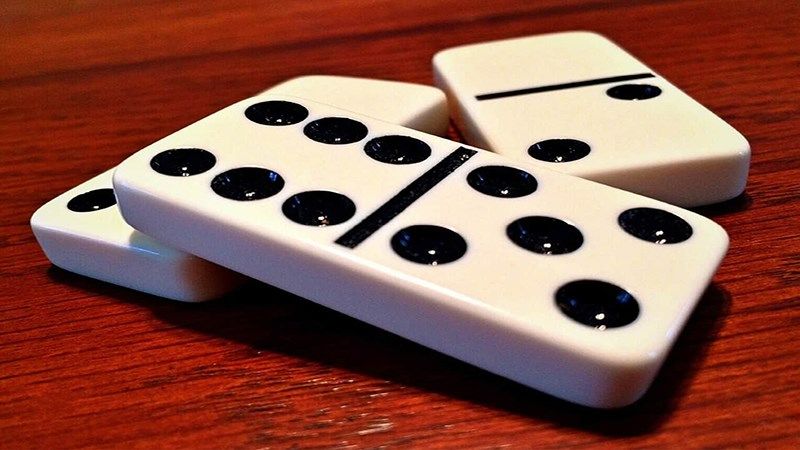 Cách chơi trò Domino để ghi điểm